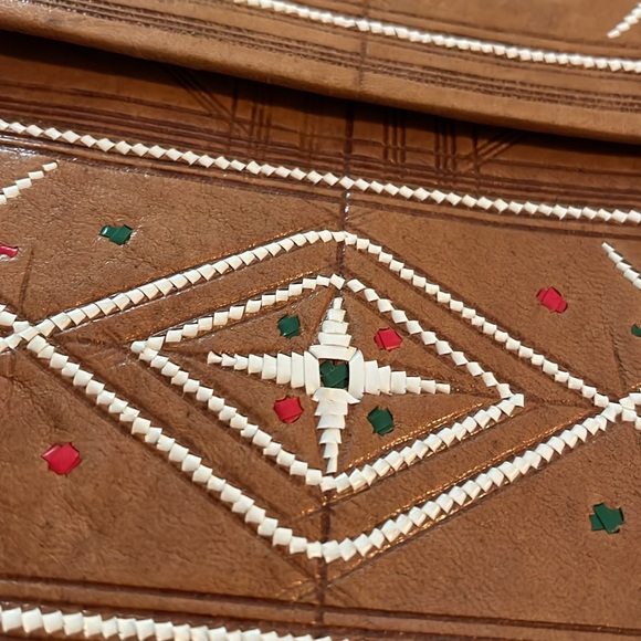 LEATHER  CROSSBODY OR SHOULDER BAG - Picture 2 of 12